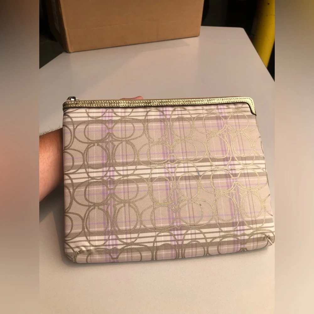 Coach signature tartan padded iPad case plaid pattern and gold leather trim